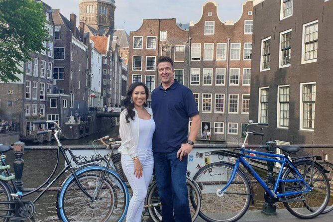 Private Amsterdam Red Light District tour with food tastings - The Dam and the city that was literally built on wood