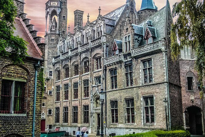 Private day trip to Bruges from Amsterdam - Price and value: what $1,489 per group really means