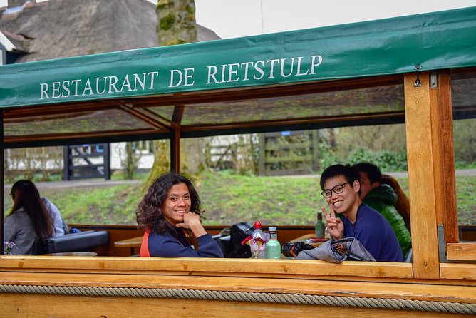 Private Daytrip Giethoorn and Windmills of Zaanse Schans from Amsterdam - Private transport from central Amsterdam, and why it matters