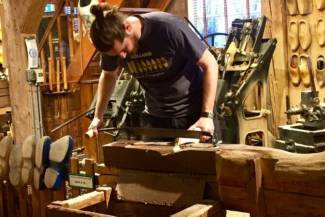 Private Guided Half Day Tour in Zaanse Schans from Amsterdam - Windmills, crafts, and food: what you actually get from this mix