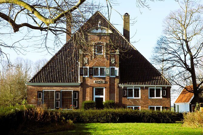 Private Guided Senior Countryside Windmill Tour - Museum mill Schermer: Seeing the mill from top to bottom