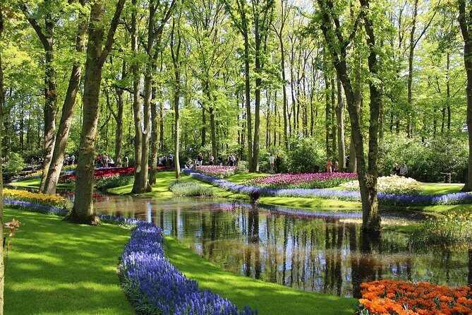 Private Half-Day Trip From Amsterdam to The Tulip Fields in Keukenhof - Keukenhof entry notes: make sure you don’t get surprised