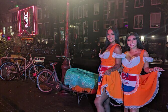 Private Hostess Bar Tour in Amsterdam Red Light District (3h) - Meet at Drink n Sink at 7:30 pm (and why the location matters)