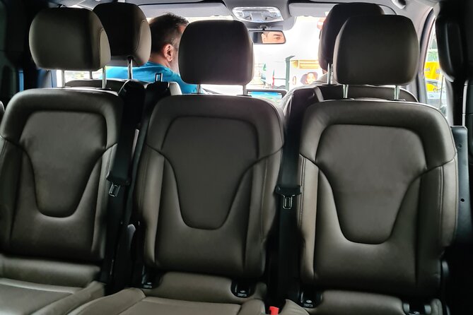 Private Minivan Transfer from Rotterdam - Timing reality: why 40 to 70 minutes depends on your day