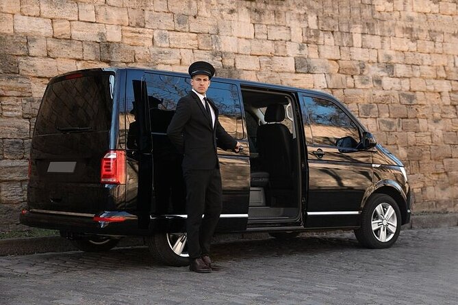 Private One way Transfer Amsterdam Airport to Amsterdam - Price and Value: Is $100.07 Per Person Fair?