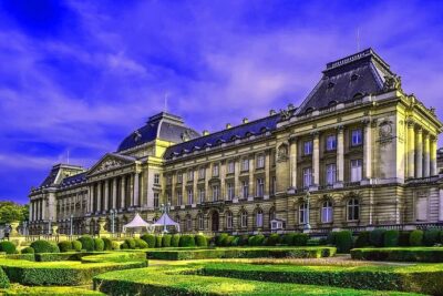 Private Sightseeing tour to Antwerp and Brussels from Amsterdam - Crossing from Amsterdam to Antwerp: why this start works