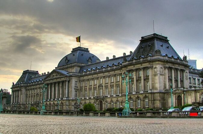 Private Sightseeing tour to Antwerp and Brussels from Amsterdam - Brussels Grand Place: how to use 2.5 hours like a local