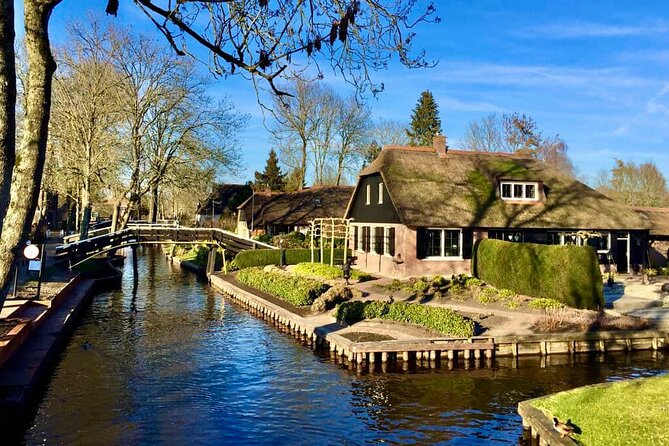 Private Tour to Giethoorn with boat and Zaanse Schans windmills - Who this tour is best for