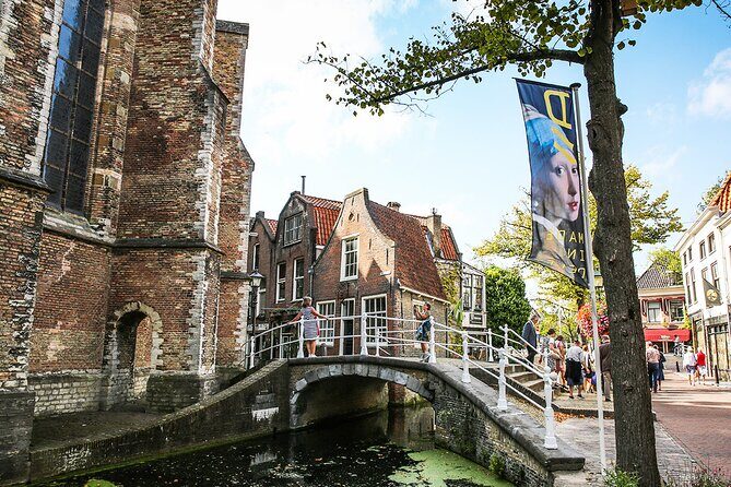Private tour to Kinderdijk windmills and Delft from Amsterdam - Royal Delft factory and flagship store: where Delft Blue starts