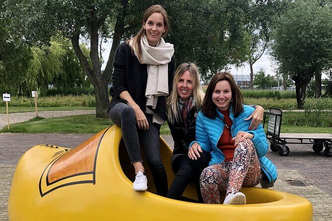 Private Tour to Zaanse Schans, Volendam, and Marken - Lunch in Volendam: choose your vibe, not just a meal