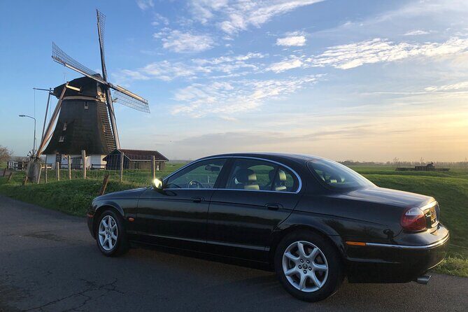 Private Tour Zaanse Schans Windmills and Volendam in Jaguar - Magere Brug Photo Stop: 10 Minutes to Frame Your Day