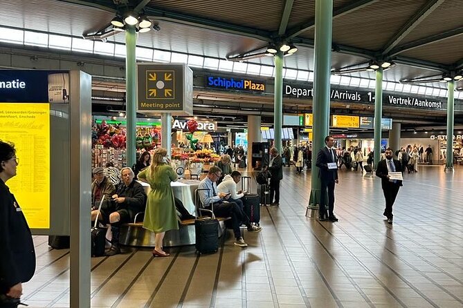 Private transfer Schiphol (AMS) to or from Rotterdam - Duration and Timing: Plan Like It’s 1 to 2 Hours