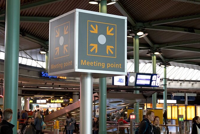 Private transfer Schiphol (AMS) to or from Rotterdam - Getting It Right: Practical Tips Before You Leave Schiphol