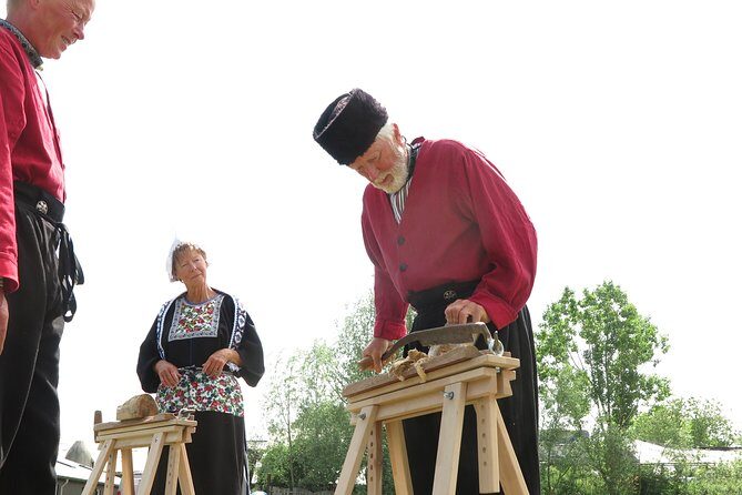 Private Workshop for Wooden Shoe Making in Simonehoeve - Traditional tools, plus a realistic pace