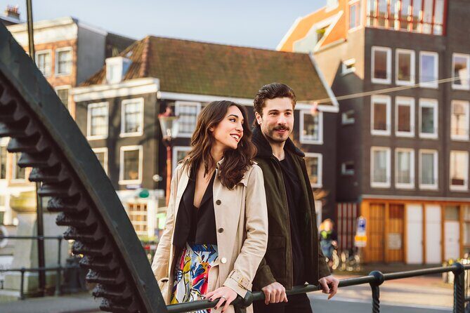 Professional Amsterdam Photo Shoot - What you’ll do on the walk: posing, direction, and movement