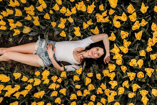 Professional Photoshoot at Private Tulip Field - Key things you should know before you go