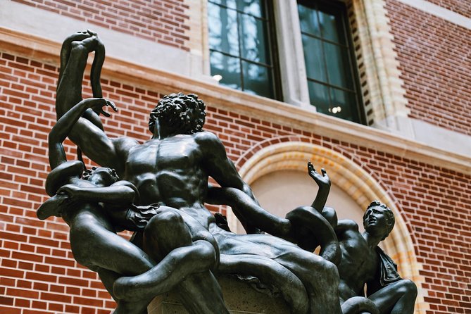 Rijksmuseum & Amsterdam City Center - Exclusive Guided Tour - A 10:00 meeting that sets up a smooth day at the Rijksmuseum