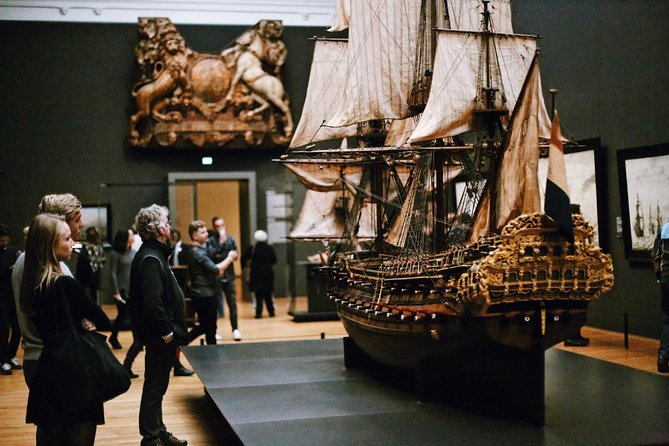 Rijksmuseum & Amsterdam City Center - Exclusive Guided Tour - Churches, hofjes, and the small buildings that explain Amsterdam