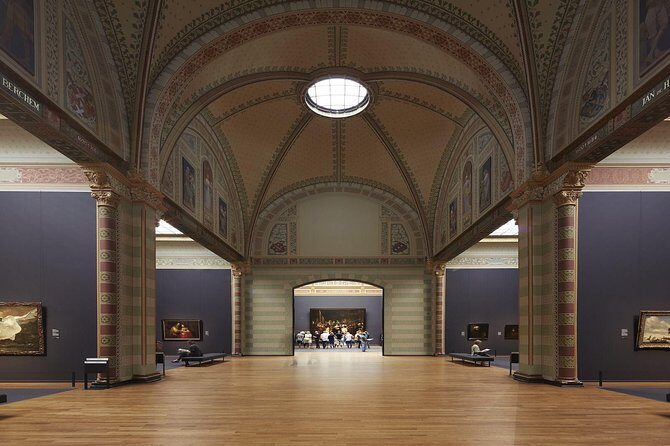 Rijksmuseum guided tour without queues, in Spanish or English. - Spanish or English Art Expertise