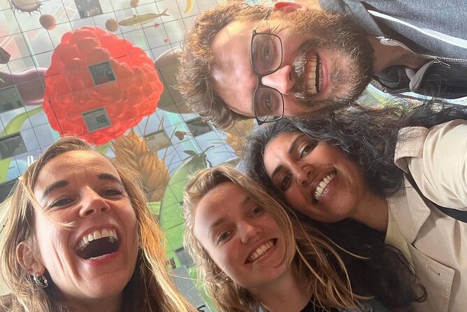 Rotterdam City Center Food Tour - Crave Coffee & Bakery: vegan desserts with real personality