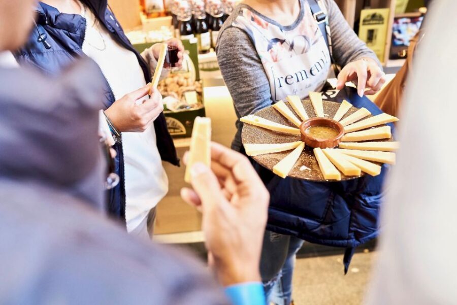 Rotterdam: Food Tour by Bike - Rotterdam’s International Side: Surinamese and Moroccan Bites
