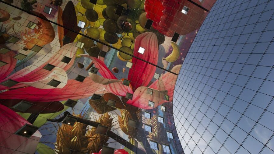 Rotterdam: Markthal Tour, Meet & Taste, and Het Witte Huis - Why this Markthal tour feels different from a normal food stop