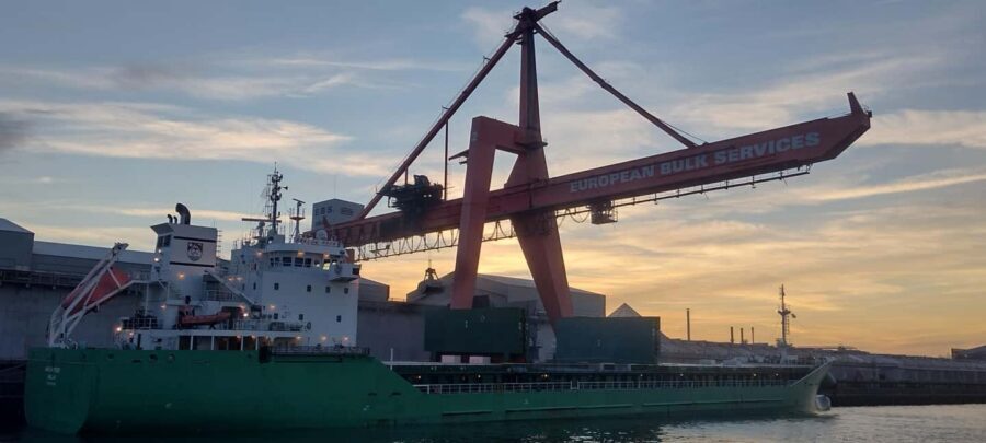 Rotterdam: Summer Evening Cruise with Live Entertainment - Maas River at sunset: the views in 2.5 hours