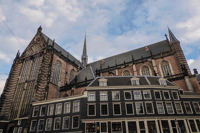 Skip-the-line Royal Palace of Amsterdam Private Guided Tour - Old Town walk planning: where you’ll go, and what you won’t