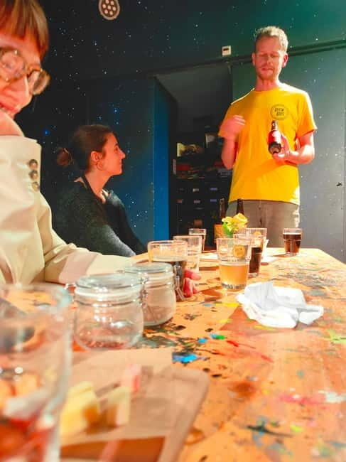 Skipping Lines & Sipping Beers: A History Tour of Amsterdam - Skipping the line at Fabel Friet: your first big win