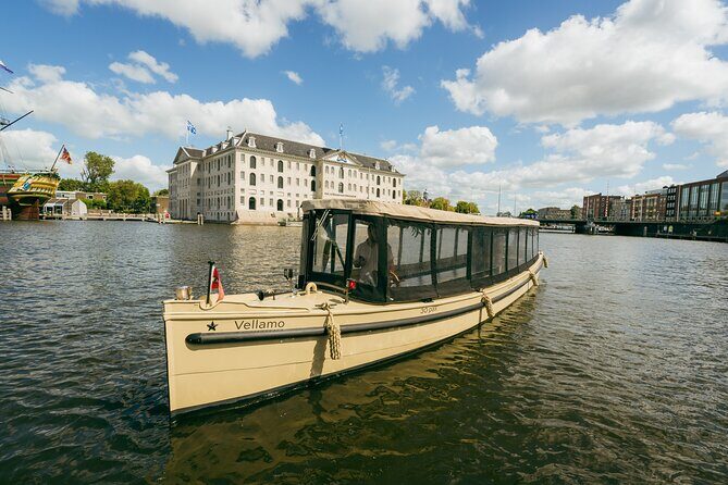 Small-Group Luxury Canal Cruise with Local Skipper - Amsterdam’s most famous and romantic bridge: the photo moment, minus the stress