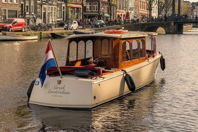 Small-Group Luxury Canal Cruise with Local Skipper - Stop 1: Anne Frank Huis—seeing a famous place from the canal