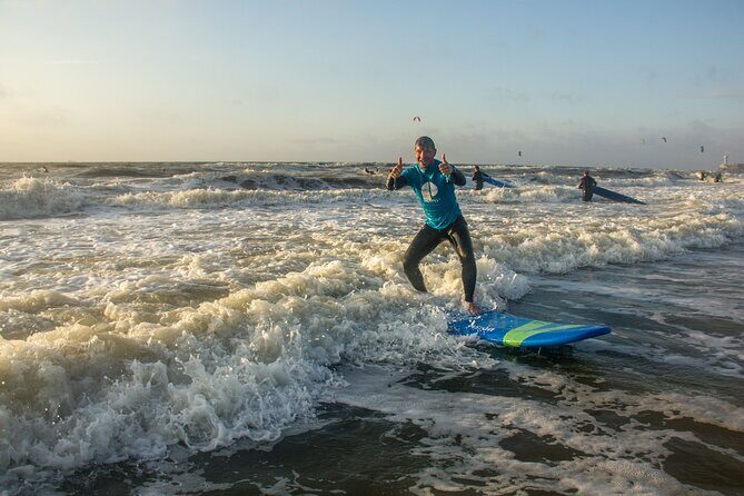 Surfing at The Shore in The Hague - Learning to catch waves on a soft board: what the session feels like