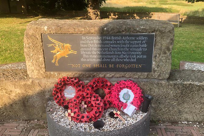 The Battle of Arnhem (from Amsterdam) - Airborne Museum at Hartenstein: a former HQ that explains Market Garden