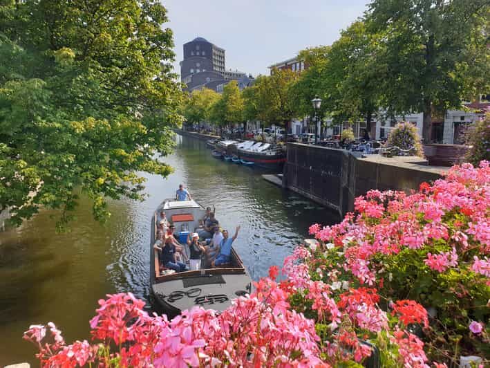 The Hague: City Canal Cruise - The Hague Canal Cruise in 90 Minutes: A Smart Intro