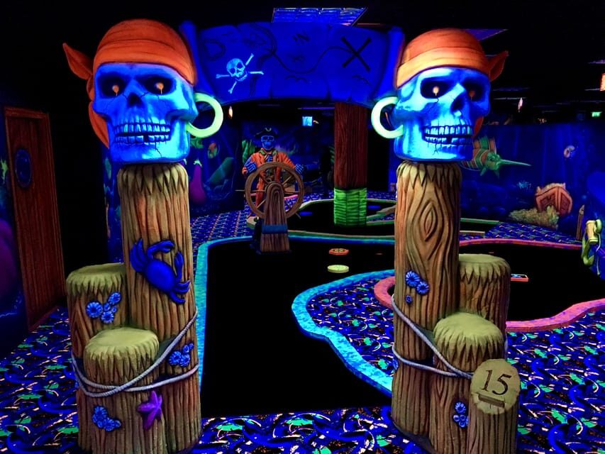 The Hague: Glowgolf Glow in the Dark Indoor Minigolf - Key highlights at GlowGolf Scheveningen