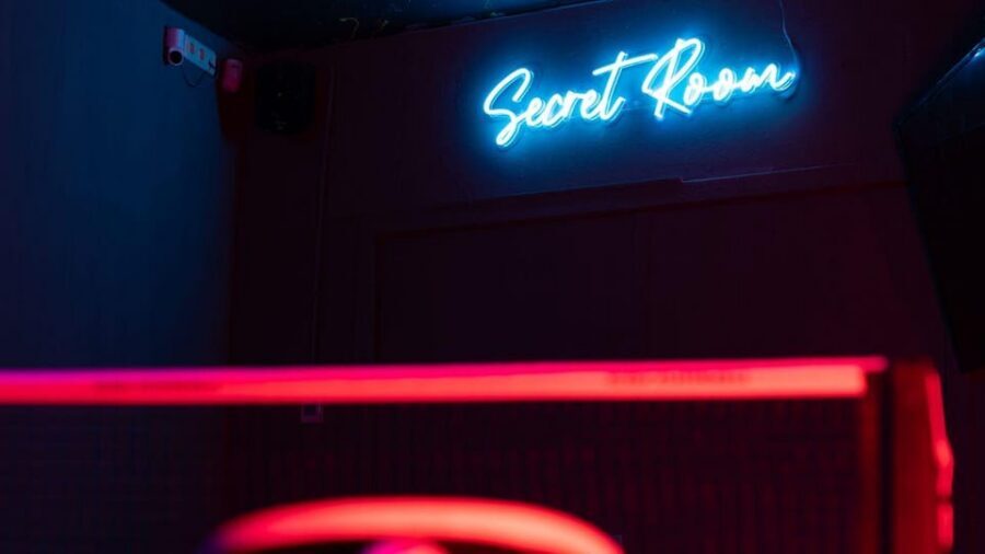The Hague: Ping Pong Table Rental at a Secret Ping Pong Bar - Make it a match, not just a game: music and big-screen fun