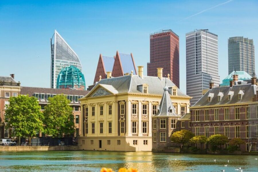 The Hague: Private Custom Walking Tour With A Local Guide - Why The Hague makes sense with a local guide
