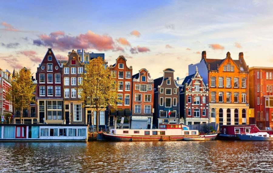 The True Story of Anne Frank's Diary Private Guided Tour - Price and Value: Is $235 Per Person Worth It?