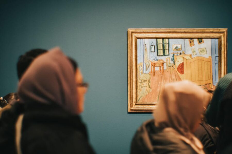 Tour in Spanish: Van Gogh Museum Private Tour - Less-Talked-About Works: Seeing Beyond the Posters