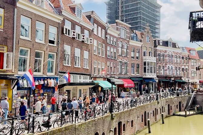 Utrecht Small Public Walking Tour - Headsets and a six-person group: how the format improves the whole experience