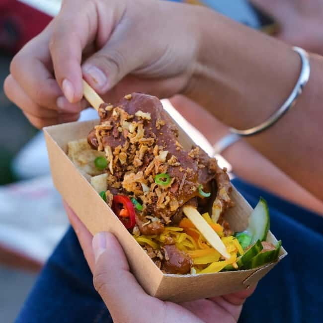 Utrecht: Vegan Food Bike Tour - 6 Tastings (excl. bike) - Price and value: what $74 gets you (and what it doesn’t)