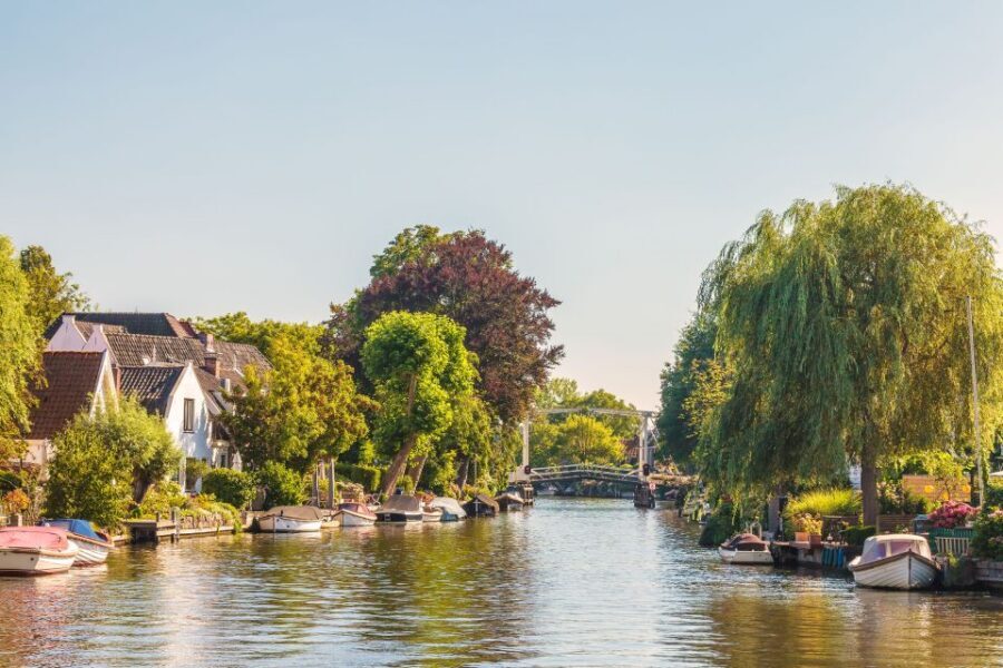 Vecht River: Full-day Cruise with Lunch - Slot Zuylen Castle: A Focused Hour With Real Estate Grounds