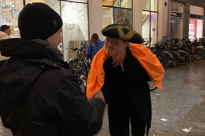 Walking Tour of Haunted Amsterdam - Nieuwmarkt and Bloedstraat: history that turns into crime