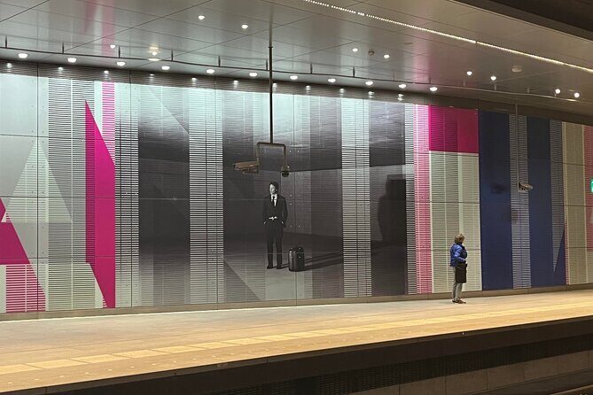 Your Own Amsterdam: The Art Underground - Starting at Stationsplein 13a: the meeting point and what to expect first