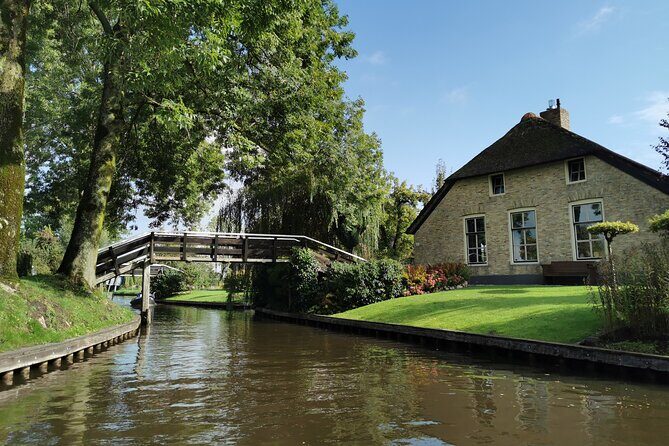 Zaanse Schans and Giethoorn Unique Day Trip with Boat Cruise - Price and Small-Group Value: What $130.97 Really Buys You