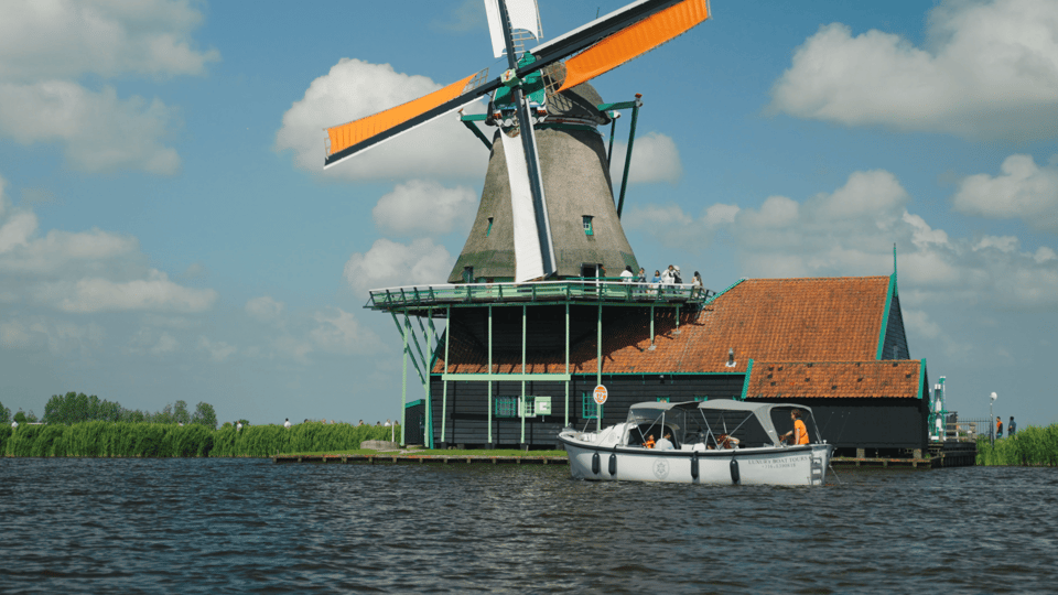 Zaanse Schans: Cruise UNESCO Windmills Village + Live Guide - Where you start: the main dock next to Cacaolab