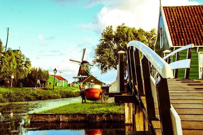Zaanse Schans Edam Volendam Private Day Tour from Amsterdam - Comfort tips for a smooth Dutch countryside day