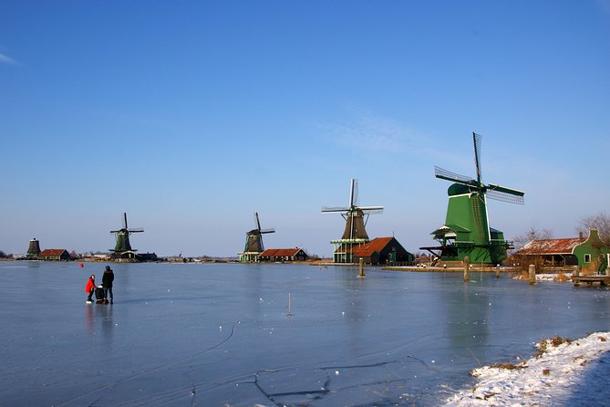 Zaanse Schans Private Tour Windmills - Zaanse Schans: what a guided open-air visit is like for real