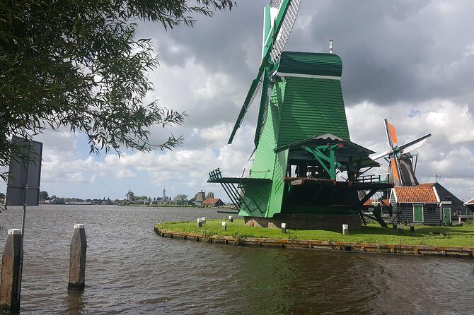 Zaanse Schans, Volendam & Edam: Private tour (Max 3 per) - Private max-3 touring that feels more like a conversation