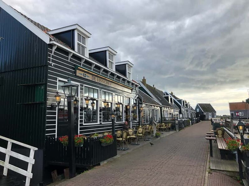 Zaanse Schans Windmills, Fishing Villages & Countryside - Volendam’s colorful streets and a cheese factory stop